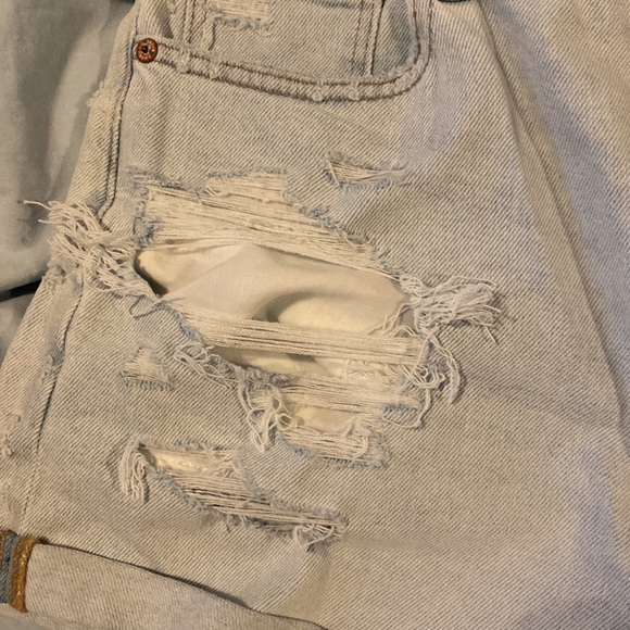 Super High Rise Mom Shorts - Picture 5 of 6